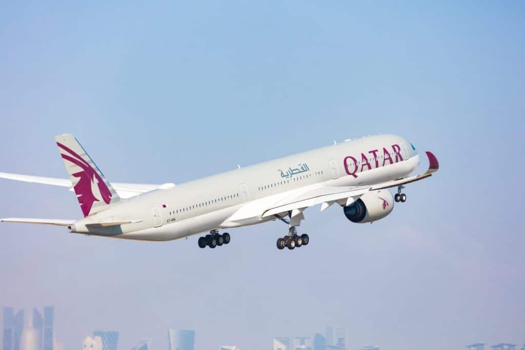 Qatar Airways Chooses Starlink to Improve In-Flight Passenger Experience