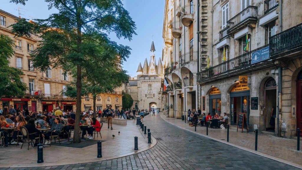 Photo-de-couverture-Place-du-Palais©Nicolas-Duffaure-Bordeaux-Tourisme